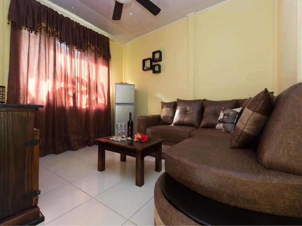 Hotel Caribbean Coconut Кауита Экстерьер фото